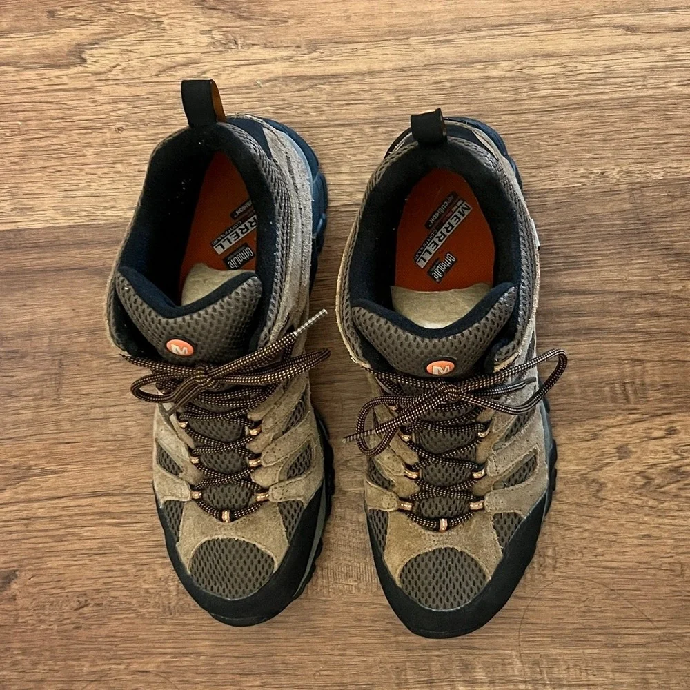 Merrell Moab 2 Mid Hiking Boots Men's Size 11.5 Earth Brown Waterproof J88623